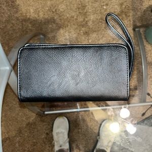 Universal Thread Wallet